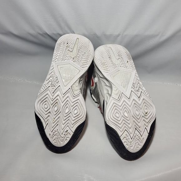 2 pair Nike kyrie 8 unreleased - Picture 8 of 10